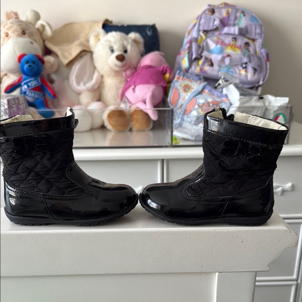 Primigi Shiny Black Quilted Boots